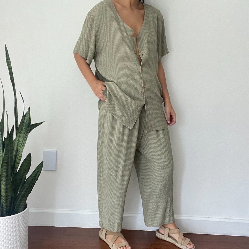 Vintage two piece button front top and trousers matching set - Picture 4 of 10